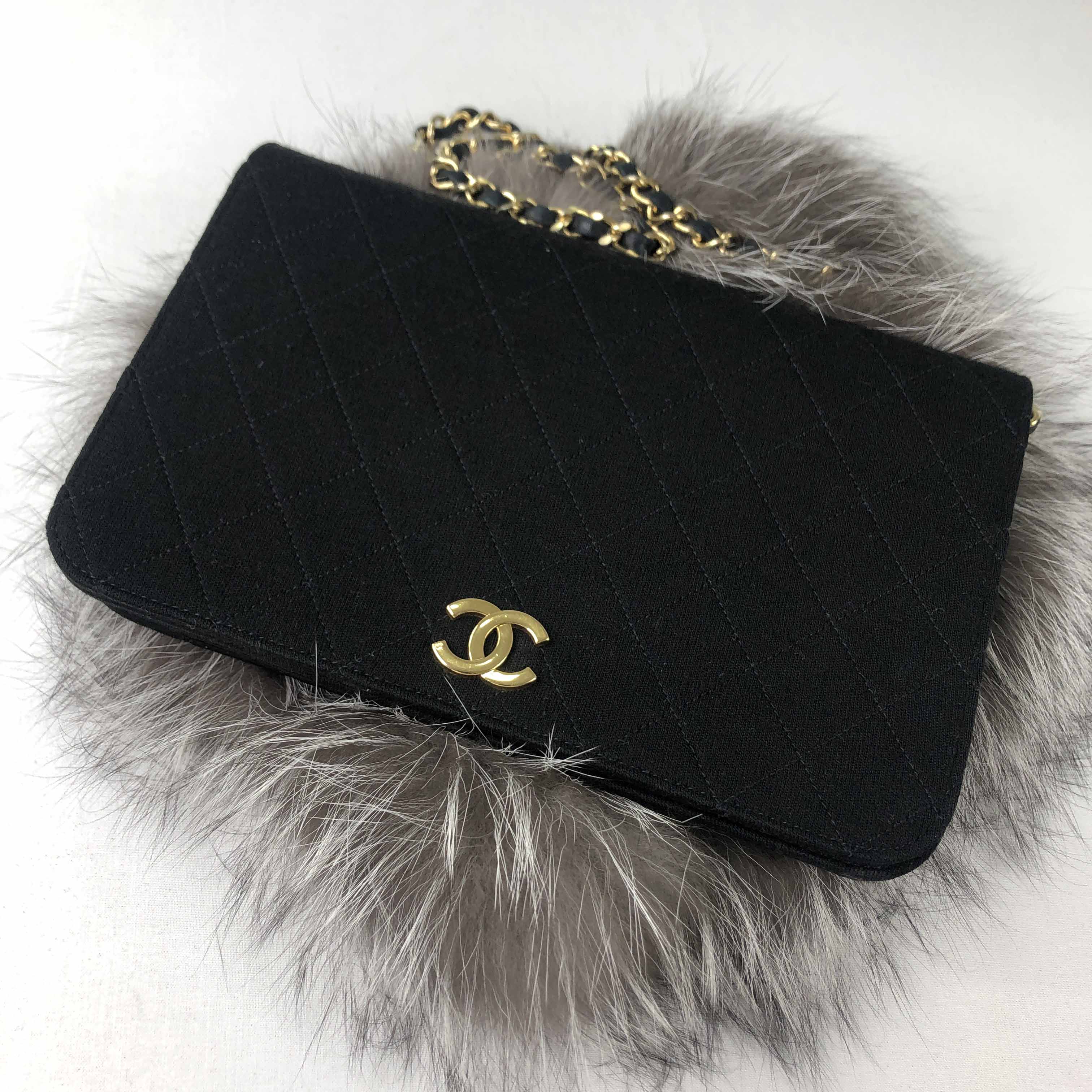[Chanel] Fabric Clutch Bag - Size S